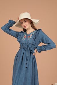 Abbigliamento da donna abito Aerobin tessuto Frilly ricamato abito da donna all'ingrosso con serie nel pacchetto