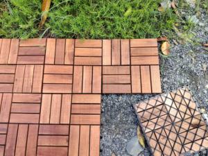 Azulejos de cubierta de acacia, baldosas de suelo entrelazadas de 300*300mm para Interior Exterior, decoración de terraza del hogar, decoración de patio trasero ecológica - Product Image 2