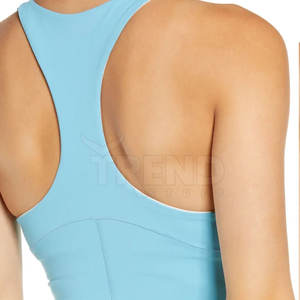 สปอร์ตบราของผู้หญิงน้ำหนักเบาระบายอากาศได้ดีดีไซน์ใหม่พิมพ์โลโก้ตามสั่งปี2024 - Product Image 3