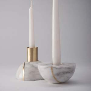 Candelabro de Mármol Pesado de Fabricante Confiable para Uso en Exteriores, Proporciona Estabilidad e Impresionante Impacto Visual - Product Image 2