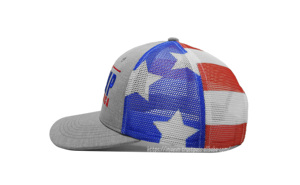 หมวกตาข่ายทรง Trucker สีเทา/ขาวคุณภาพสูง พิมพ์ลายธงชาติอเมริกาตามสั่ง แฟชั่นสำหรับปั่นจักรยานและกีฬา - Product Image 3