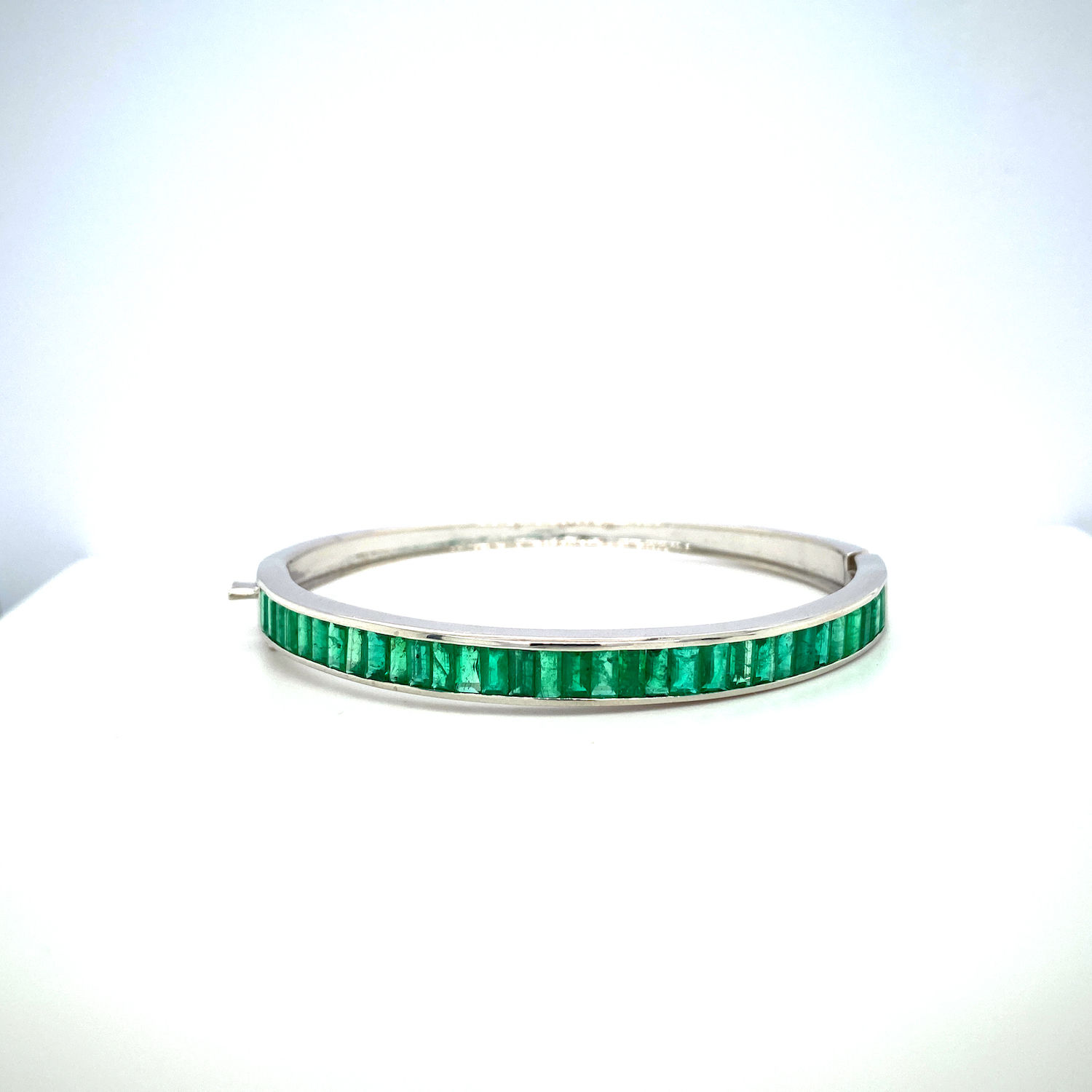 สีเหลือง