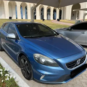 Used 2016 Volvo v40 R design T5