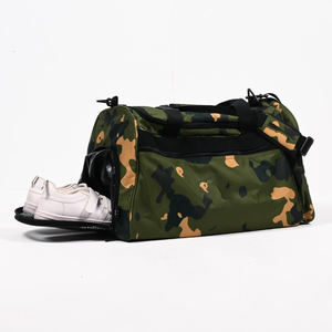 Mochila de gimnasio impermeable con almacenamiento de zapatos - Product Image 4