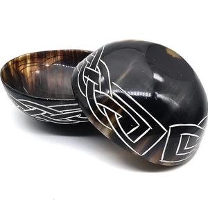 Bol/assiette en corne de buffle naturelle Vaisselle sculptée Style animal Caractéristique étanche pour Noël Nouvel An Fête des mères Retour École - Product Image 1