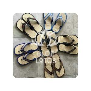 VENTE FLASH Pantoufles en jonc de mer Blue Lotus 2025, pantoufles d'été naturelles et rafraîchissantes - Product Image 1