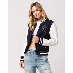 Vestes pour femmes avec propre logo personnalisé Vestes universitaire en chenille à patchs Veste à logo streetwear - Product Image 3