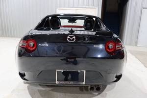Mazda MX-5 Miata RF Club Luxury d'occasion à prix réduit, modèle 2025, à vendre - Product Image 5