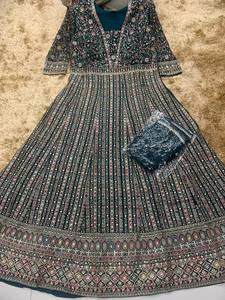 Moda india de moda para mujer Georgette largo pesado con trabajo de codificación Anarkali Kurti Dupatta vestido con traje de fiesta de boda - Product Image 3