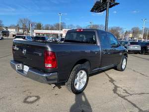 Camioneta RAMM 1500 Classic SLT RWD 2024 Usada en Excelentes Condiciones - Product Image 5