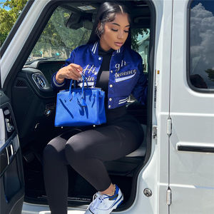 Veste universitaire Letterman respirante pour femmes 22606 lettres d'uniforme de Baseball brodées doublure en Nylon traitement de teinture Design Unique - Product Image 3