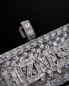 Colgante Personalizado de Lujo con Nombre, Corte Esmeralda, Moissanita Rectangular, Chapado en Oro, Plata 925, Estilo Hip Hop - Product Image 5