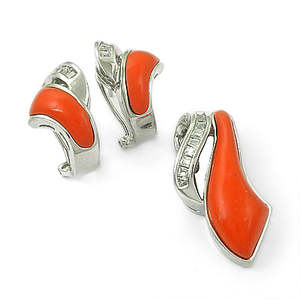 Boucles d'oreilles élégantes en argent 925 avec incrustation de zircon géométrique tendance pour les occasions de fête féminines - Product Image 3