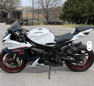 2024 suzukiis รถมอเตอร์ไซค์ GSX-R750รถมอเตอร์ไซค์แบบไร้แปรงถ่านสำหรับการจัดส่ง - Product Image 1