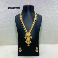 Set kalung panjang berlapis emas Online rantai kotak perhiasan kuningan desain bunga modis untuk perkawinan-Beli sekarang!