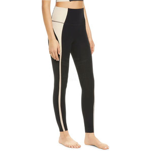 Leggings pour femmes au prix d'usine, logo personnalisé, impression personnalisée, leggings de yoga pour femmes - Product Image 3