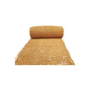 Filet en fibre de coco biologique pour l'aménagement paysager écologique et la fourniture d'un soutien au sol naturel dans les applications de conception durable - Product Image 1