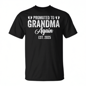 Camiseta de Anuncio de Bebé para Abuela 2025: ¡Celebra que te vuelves Abuela! - Product Image 2