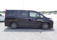 Meilleur prix pour voitures d'occasion - Toyota Noah SI WXB 2018, moteur turbo, conduite à droite, hybride, voiture d'occasion à vendre.