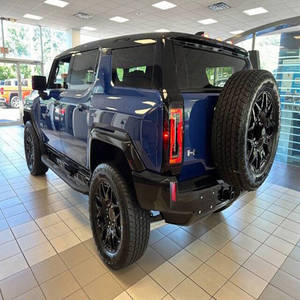 GMC HUMMER EV 2024 d'occasion en parfait état - Product Image 3