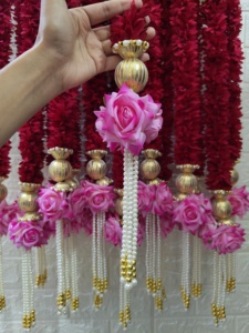 มาลัยดอกมะลิสีแดงเข้มเป็นมิตรกับสิ่งแวดล้อมพร้อมพู่ห้อยไข่มุกสีขาวดอกกุหลาบสีชมพูสำหรับตกแต่งสวนหลังบ้านและบันได - Product Image 6