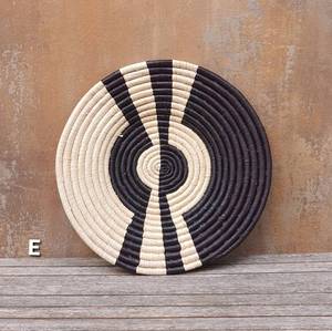 ¡Artículo popular decoración del hogar! Cesta de pared de algas marinas de Vietnam hecha a mano para una decoración del hogar sostenible y asequible - Product Image 1