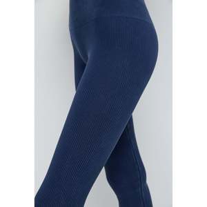 Leggings Deportivos Casuales de Cintura Media con Efecto Push-Up, Talla XL, Pantalones de Yoga de Compresión de Nailon y Elastano sin Costuras para Gimnasio - Product Image 5