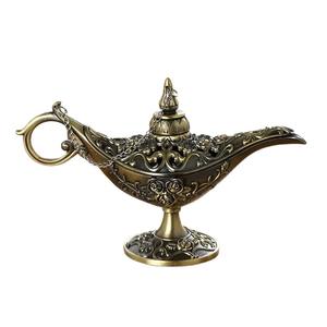 ¡GRAN DESCUENTO! Latón estilo Aladino intrincadamente tallado Vintage decorativo Metal Showpiece - Product Image 1