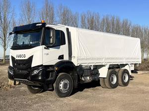 Camion lourd d'occasion (H&S) FACTORY 6X6 - Product Image 4