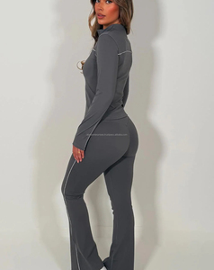 Ensembles de yoga fitness 2 pièces sur mesure pour femmes en Spandex/Nylon, respirants, séchage rapide, taille élastique, imprimé sérigraphié, motif uni - Product Image 3