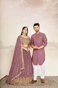 Lehenga Choli en filet bleu traditionnel de luxe fabriqué à la main avec chemisier à manches longues et Dupatta à séchage rapide pour une tenue de fête - Product Image 3