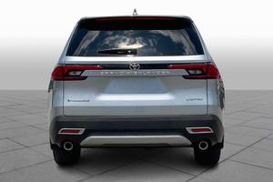 Toyota Grand Highlander Hybrid MAX Limited AWD 2024 - Product Image 4