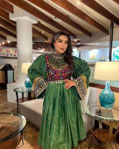 Culturel Kuchi Pathani Robe Maxi Frock Gown Balochi Porter des robes traditionnelles afghanes brodées pour les femmes Long Frock Respirant - Product Image 6