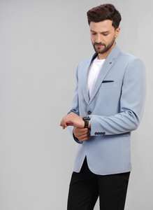 Blazer Gris Elegante para Hombre de Alta Calidad, Tela de Lujo, Corte Entallado, Chaqueta Formal de Noche para Fiestas, Disponible a Precio de Descuento - Product Image 2