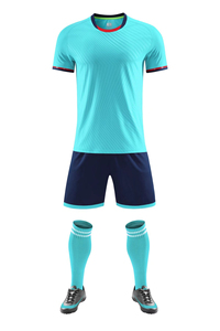 Uniformes de fútbol personalizados de etiqueta privada al por mayor Kits de equipo Premium Proveedor de uniformes de fútbol de poliéster OEM - Product Image 2