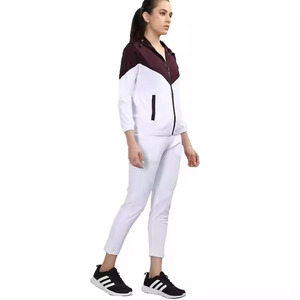 Prince Industry femmes tenue décontracté ensemble de survêtement sur mesure Slim Fit Top vente femmes survêtements au meilleur prix - Product Image 3
