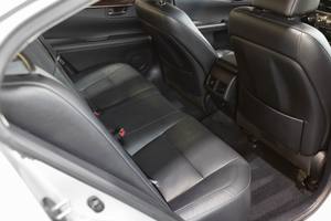 GRAN OFERTA 2013 Le-xus E-S350 ES 350 Sedán 4 Puertas, TRANSMISIÓN AUTOMÁTICA, MOTOR V6 - Product Image 5