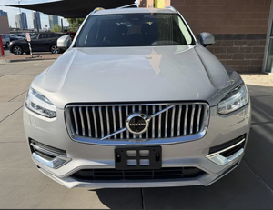 รถยนต์มือสองปี 2024 XC90 Recharge Plug-In Hybrid T8Plus Bright Theme 7 ที่นั่ง ระบบขับเคลื่อนสี่ล้อ (AWD) พร้อมจำหน่าย เกียร์อัตโนมัติ 8 สปีด - Product Image 4