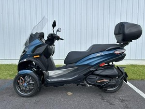 BEST Nouveau 2027 PiaggioS MP3 530 Exclusive 530 Maxi <span class=keywords><strong>Scooter</strong></span> à trois <span class=keywords><strong>roues</strong></span> inclinable Fabriqué en Italie - Product Image 3