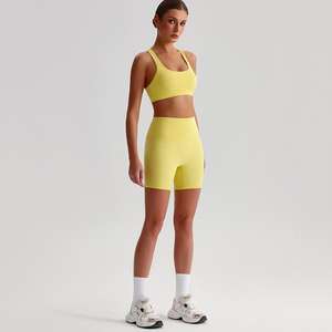 Ensemble de sport personnalisé pour femme : soutien-gorge de sport et short cycliste froncé aux fesses, 2 pièces, maintien élevé, écologique, séchage rapide - Product Image 5