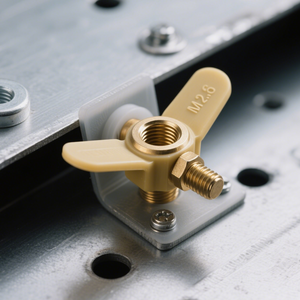 DIN315สลักเกลียวปีกทรงปีกผีเสื้อทำจากทองเหลืองตัวยึดเครื่องจักรงาน CNC แบบกำหนดเองพร้อมปีกสี่เหลี่ยมโค้งมน - Product Image 3