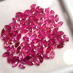 พลอยทับทิมทรงหลวมสีทับทิมขนาด8x4มม. จำนวน96ชิ้น19.65ชิ้น - Product Image 3