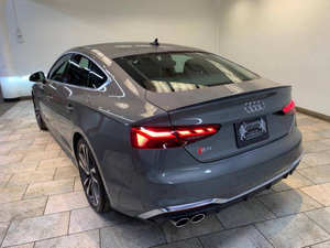 Audi S5 Sportback 2023 en parfait état - Product Image 6