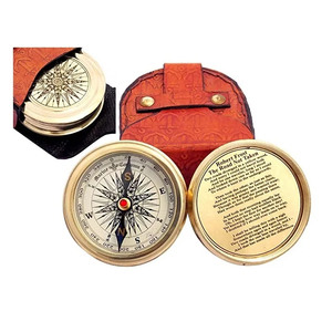 Boussole nautique de vente chaude en laiton avec gravure utilisation de poésie pour la randonnée ou la direction de recherche - Product Image 1