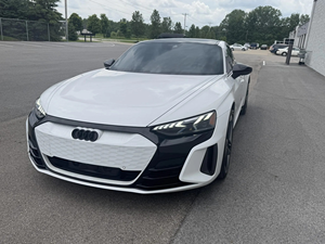 โปรโมชั่นร้อนแรง รถยนต์ออดี้ RS E-tron GT ปี 2024 ระบบมอเตอร์คู่แบบซิงโครนัส ขับเคลื่อนสี่ล้อแบบควอตโตร พวงมาลัยซ้าย มาตรฐานไอเสียยูโร 4 - Product Image 2