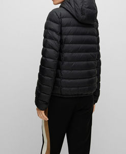 Moda 100% poliéster burbuja Casual prendas de vestir chaquetas para mujeres de alta calidad recortada 2025 chaqueta acolchada recortada OEM - Product Image 6