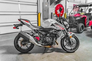 <span class=keywords><strong>Nueva</strong></span> Motocicleta <span class=keywords><strong>Kawasaki</strong></span> <span class=keywords><strong>Z400</strong></span> ABS 2023 - Product Image 2
