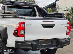 Hilux Conquest 2.8 GRS 2024, Inspirado en el 4x4 Equipado con Todas las Opciones, Diésel Turbo Automático - Product Image 1