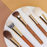 Ensemble de pinceaux de maquillage cosmétique professionnels, manche en bois, virole en aluminium pour le maquillage du visage et des yeux