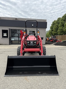 Tractor compacto con retroexcavadora en venta | Tractor Utilitario Compacto Hidrostático 2026 TYM T2025P de 24.7 HP y Tracción en las 4 Ruedas con Cargador Frontal - Product Image 2